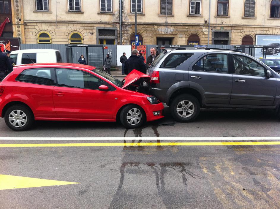 prometna nesreča trk ljubljana