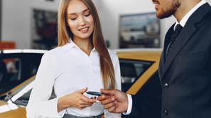 Avto, nakup, avtosalon