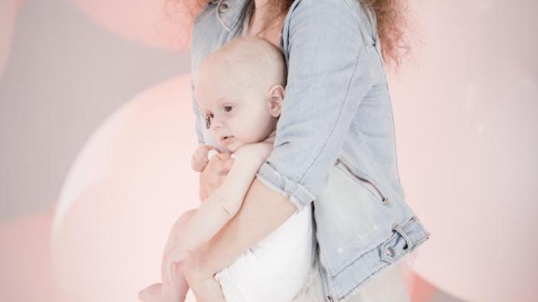 Lea je najbolj ponosna na svojo fotografijo z dojenčkom. (Foto: TV3)