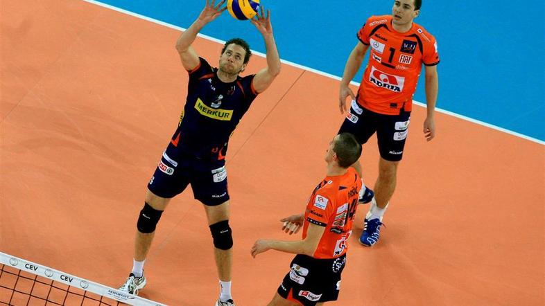 ACH Volley potrebuje le še no zmago za osmi naslov prvaka. (Foto: Nik Rovan)