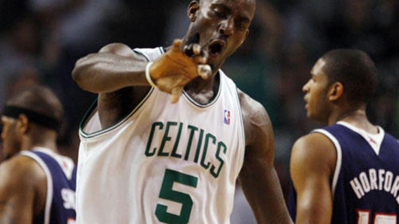 Kevin Garnett se je dolgo ubadal s poškodbo kolena. @ AFP