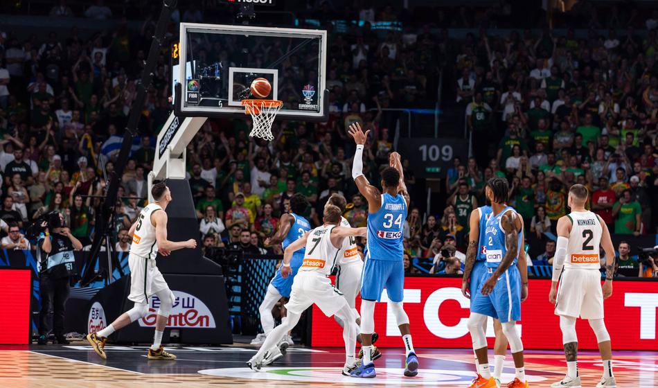 Giannis utišal litovsko navijaško armado, v polfinalu zmenek rivalov