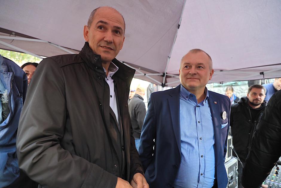 Rešimo Slovenijo protest | Avtor: Saša Despot