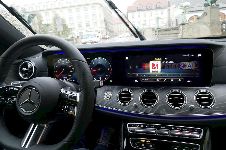 mercedes-benz razred E | Avtor: Matija_Janežič