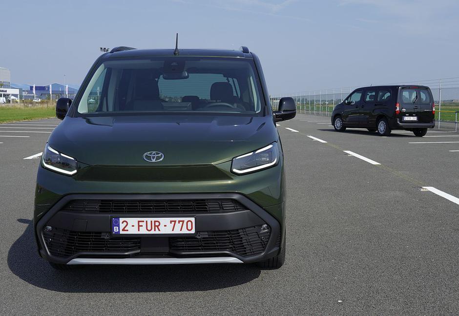 Toyota Professional: proace city, proace, proace max, hilux, LGV | Avtor: Matija_Janežič