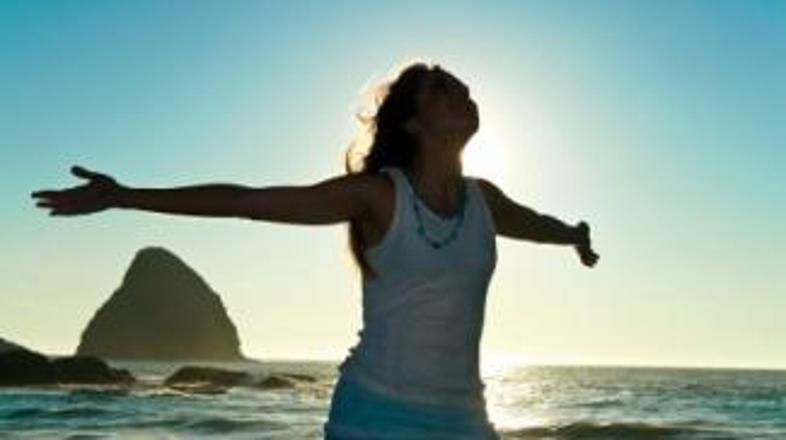 Zadovoljna, ker je našla povprečneža.