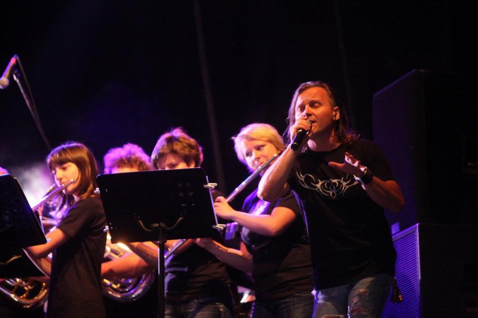 S cvetjem v sobotno pivo