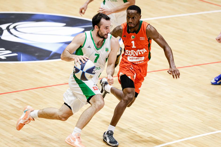 košarka superpokal Slovenije KK Cedevita Olimpija - KK Krka | Avtor: Saša Despot