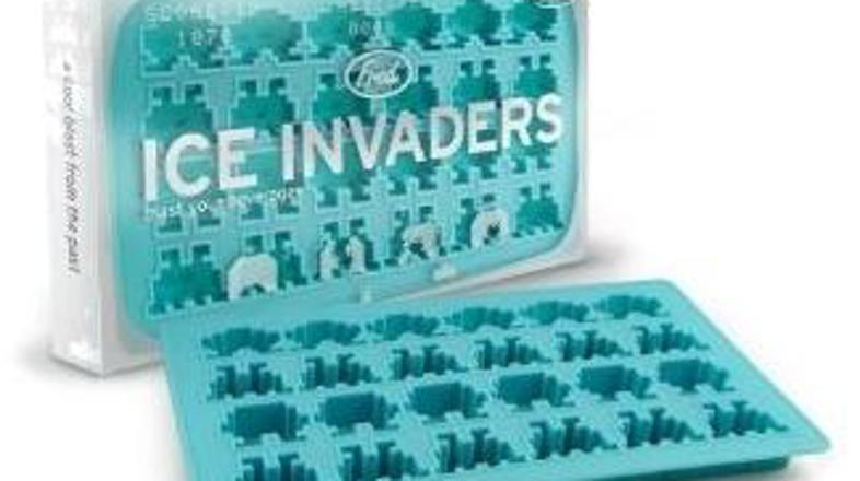 Ledena "bitja z drugega planeta" – Ice Invaders.