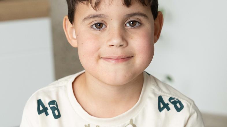 Teo ima zelo hudo bolezen