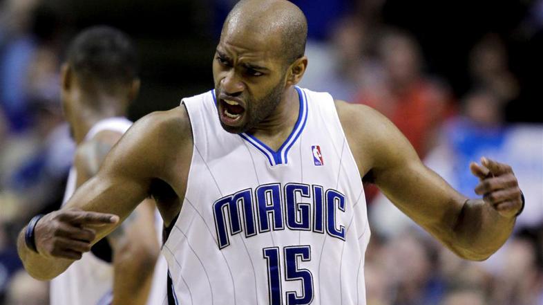 Vince Carter (na sliki) je bil ob Rashardu Lewisu najbolj zaslužen za zmago Orla