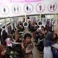 vlak, vagon za ženske, Indonezija, Jakarta 