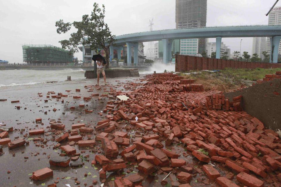 Posnetek s Tajvana, kjer sta zaradi Fanapija pred dnevi umrli dve osebi. (Foto: 