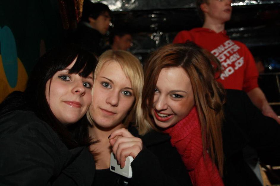 Sunglasses party v Bellaviti