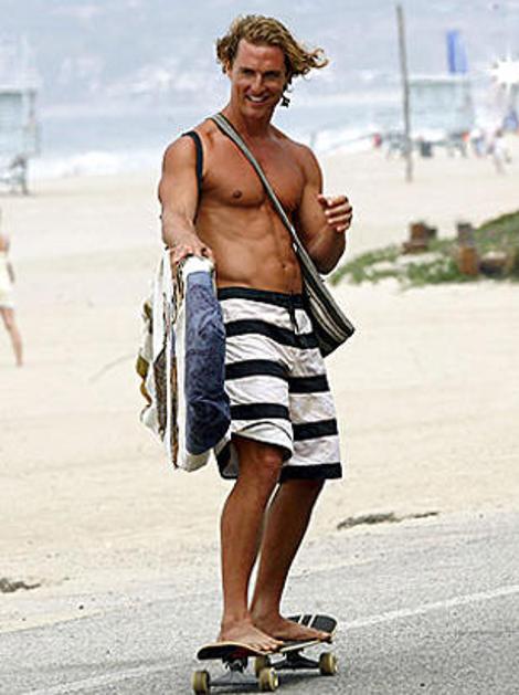 Bi se zapeljale z njim?