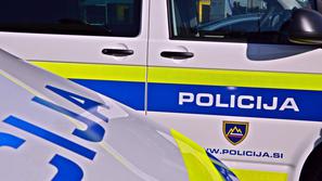 Policija in nova vozila znak 113