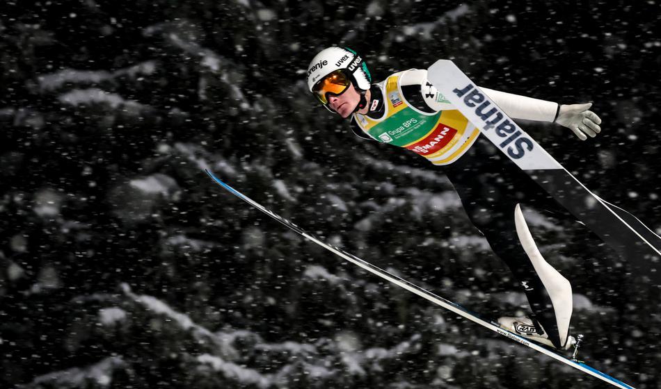 Prevcu daljava dneva, s prvim zasledovalcem sta napovedala epski dvoboj