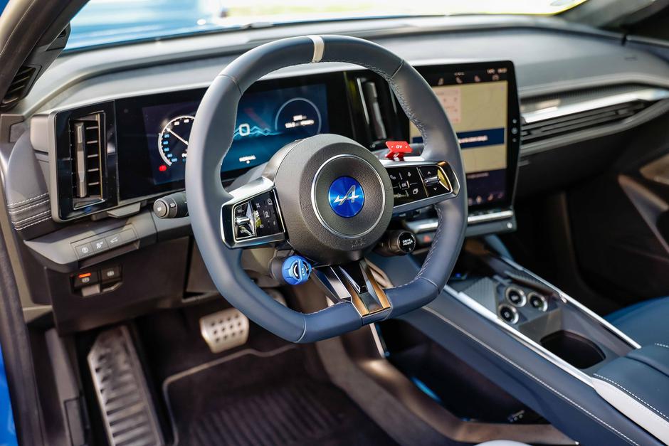 predstavitev alpine A390 GT | Avtor: Saša Despot