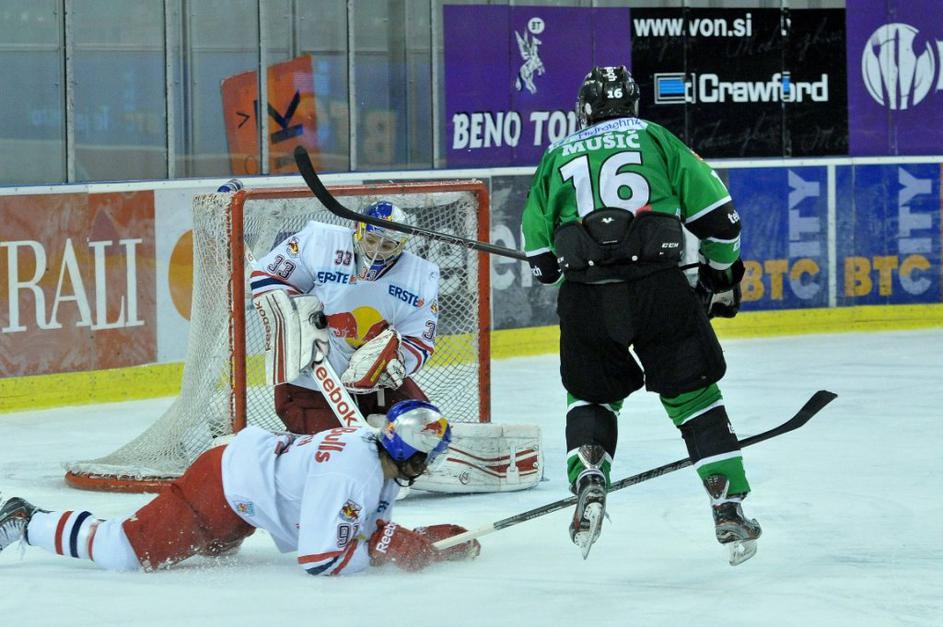 Gračnar Telemach Olimpija Red Bull Salzburg liga Ebel Tivoli Mušič