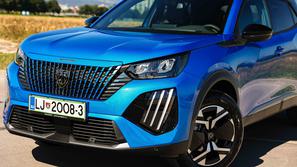 predstavitev Peugeot 2008