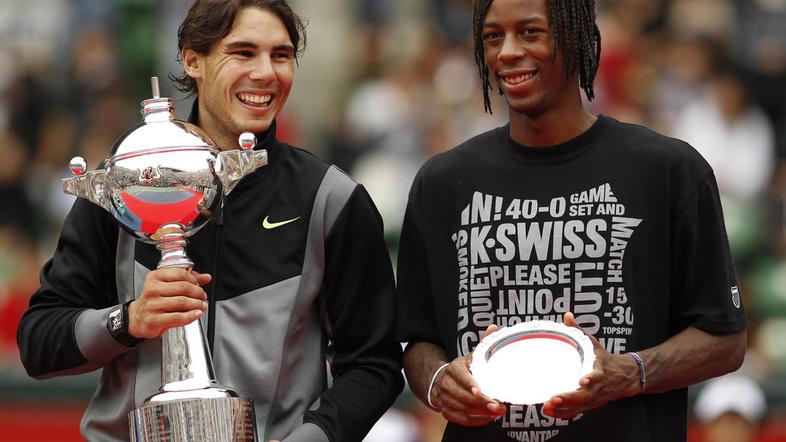 Takole nasmejan je bil ob sedmi zmagi nad Monfilsom gospodič Nadal.(Foto: Reuter