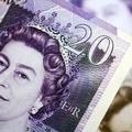 Britanska centralna banka je na trg medbančnih posojil poslala 50 milijard funto