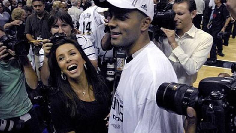 Tony Parker in njegova sedem let starejša soproga Eva Longoria