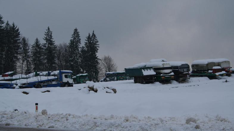 "Če razbiješ avto in za to dobiš odškodnino, od tega ne plačaš nobene dohodnine,