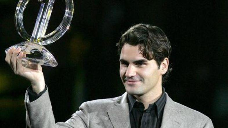 Roger Federer je že četrtič najboljši švicarski športnik.