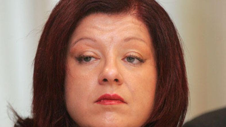 Tožilstvo naj bi proti veleposlanici Nataši Vodušek vložilo obtožnico zaradi nes