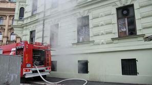 Zagorelo je v stavbi na Cankarjevi ulici v Celju.