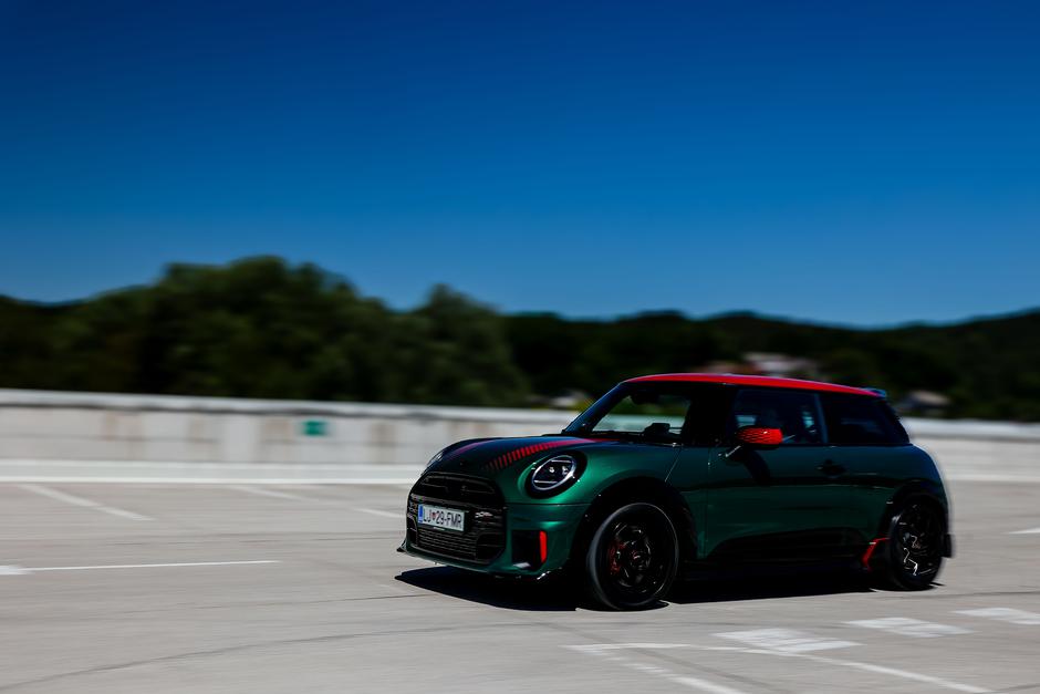 Mini JCW | Avtor: Saša Despot