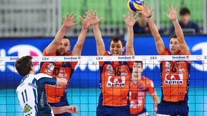 Sport 05.11.2013 odbojka, liga prvakov, 3. krog, ACH Volley - Tours VB, dvorana 