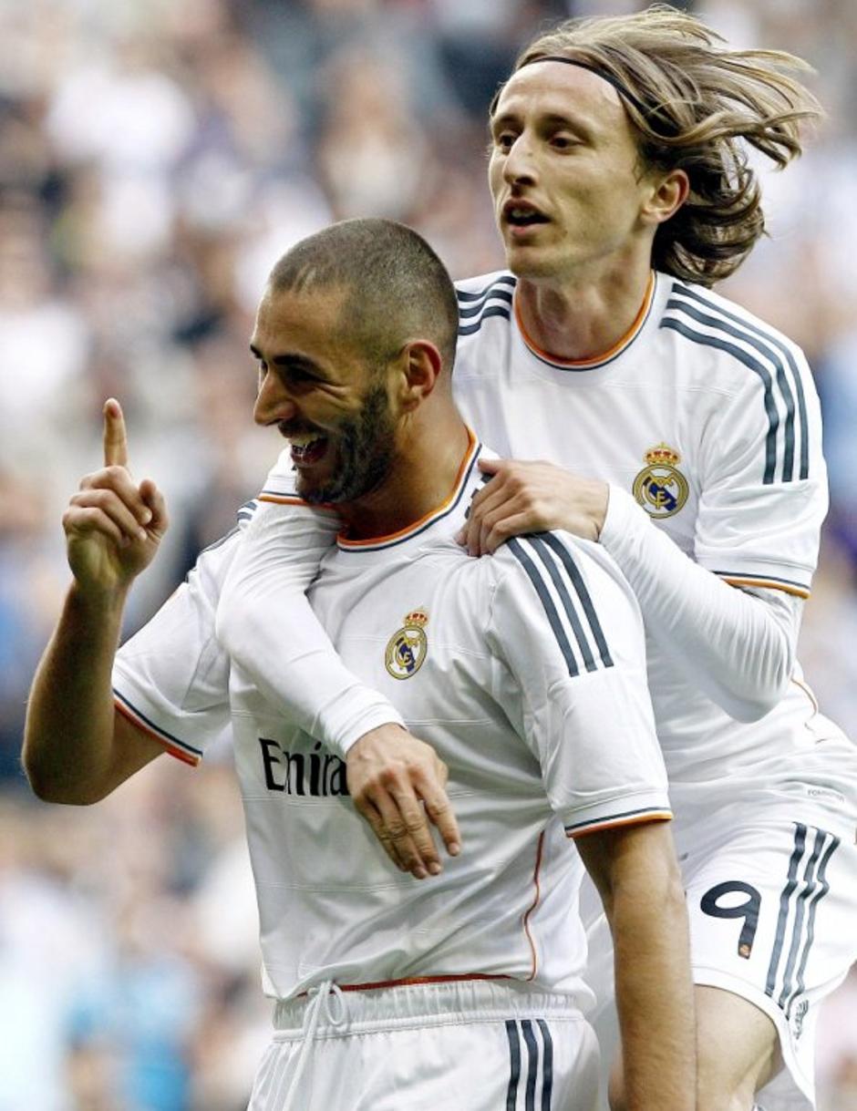 Benzema Modrić Real Madrid Sociedad Liga BBVA Španija prvenstvo | Avtor: EPA