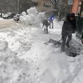 kidanje snega v Bukarešti