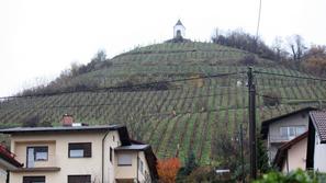 slovenija 22.11.13. piramida vinogradi maribor, foto: nino verdnik