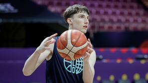 trening košarkarske reprezentance slovenije, mark padjen