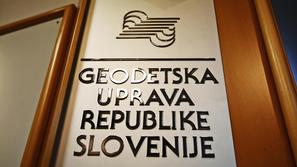 Slovenija 15.01.2014 gurs, Geodetska Uprava Slovenije, stavba na Zemljemerski ul