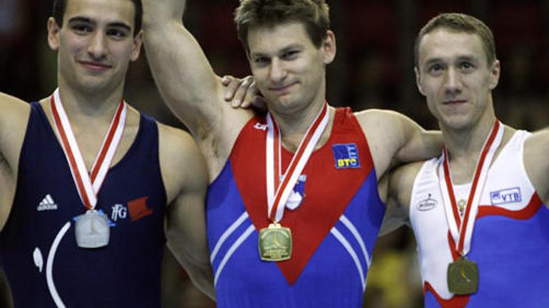 Mitja Petkovšek je na bradlji v Lozani ubranil naslov evropskega prvaka.