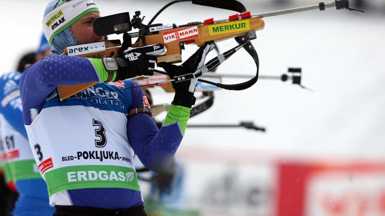 Preveč zgrešenih strelov je bil glavni razlog za poraz Slovencev. (Foto: Saša De