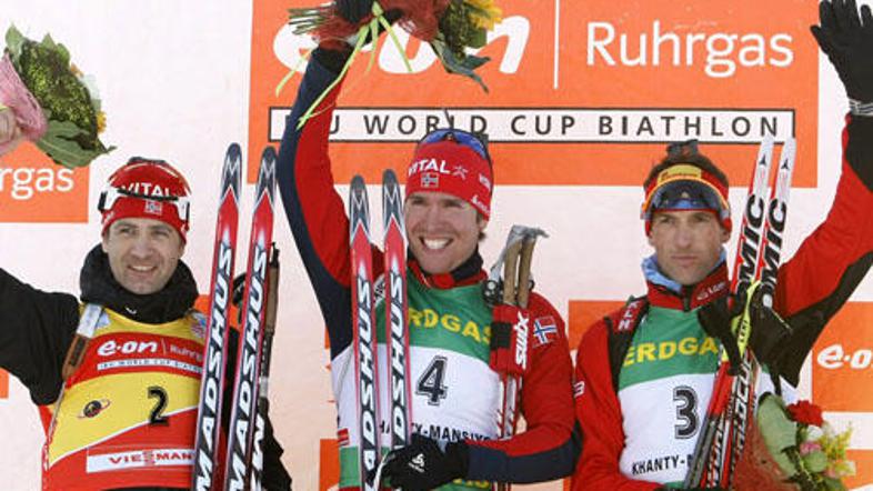 Najboljši trije na moški zasledovalni tekmi: Ole Einar Björndaln (levo), Emil He