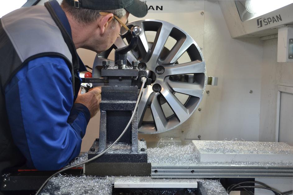 Popravilo avtomobilskih platišč