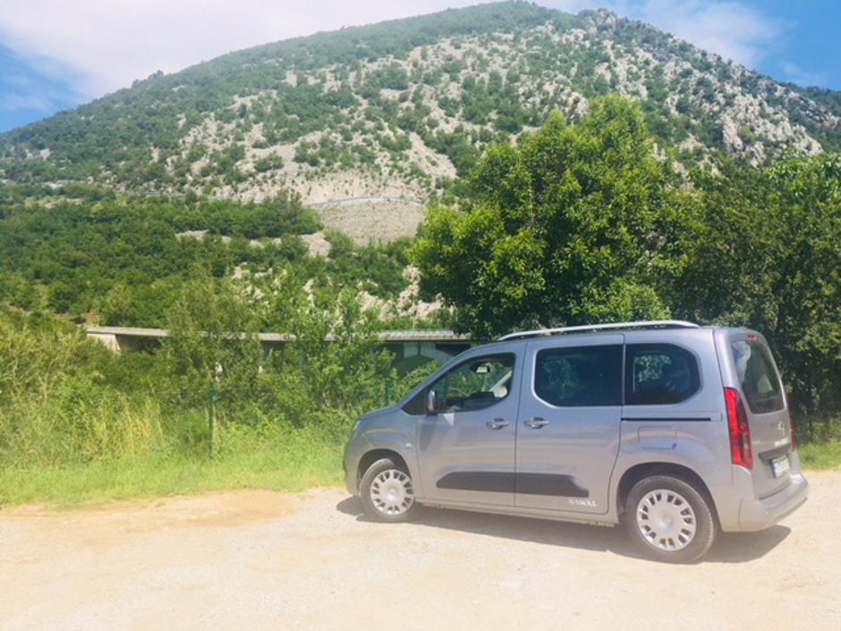 Z Opel Combom na potep | Avtor: Z Opel Combom na potep