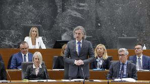 seja državnega zbora Robert Golob