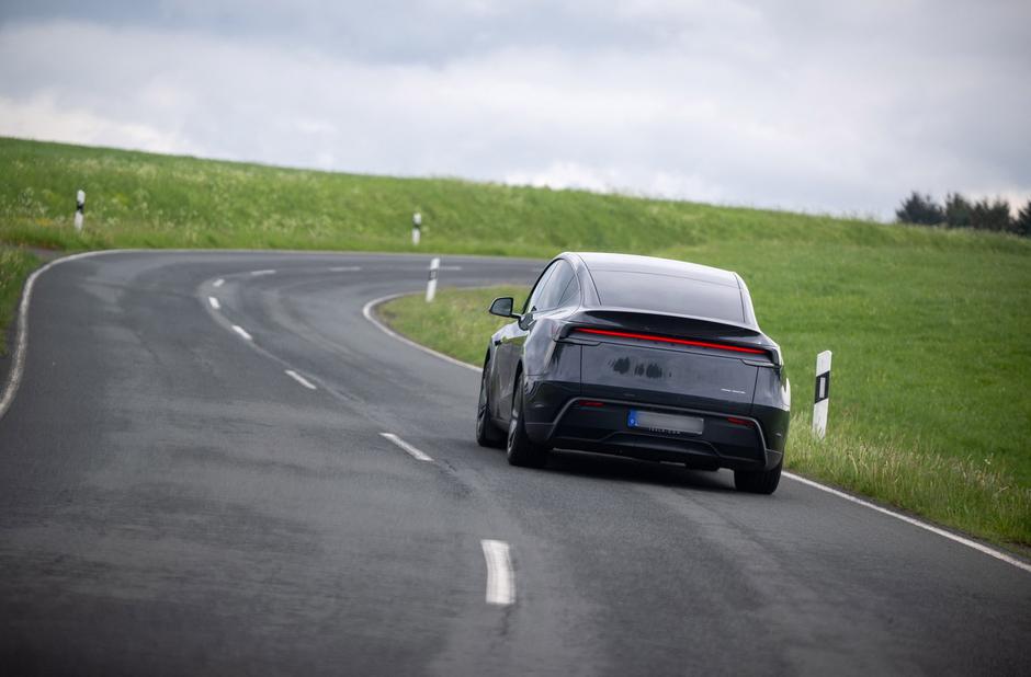 Tesla FSD avtonomna vožnja | Avtor: Profimedia