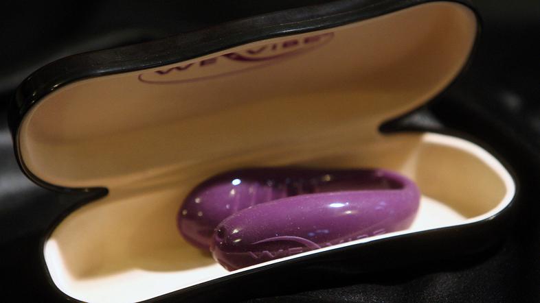 We-Vibe je trenutno najbolj iskan vibrator na svetu. (Foto: Nik Rovan)