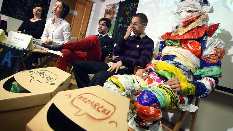 plastične vrečke, društvo ekologi brez meja, vrečka na vrečko