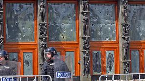 Pročelje, dz, protesti, študentje