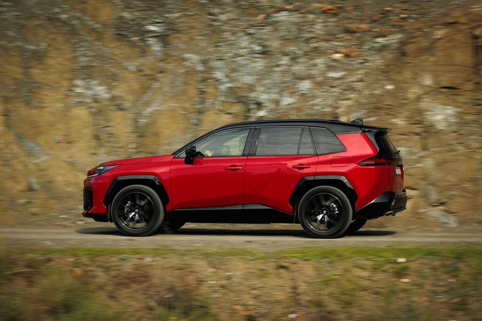 Toyota RAV4 GR sport | Avtor: Toyota