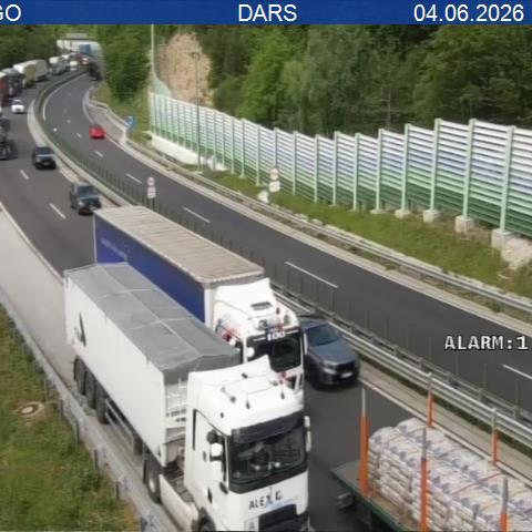 Prometna nesreča - primorska AC zastoj